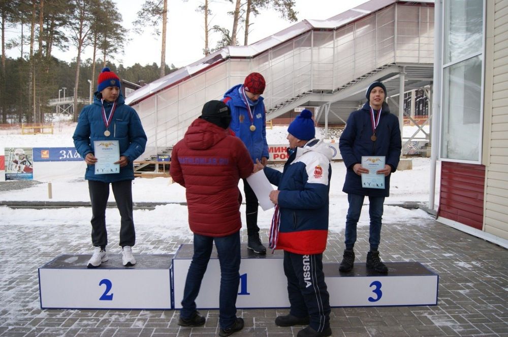 Пьедестал прямоугольный Эконом ПЭ-4  ПЭ-4М