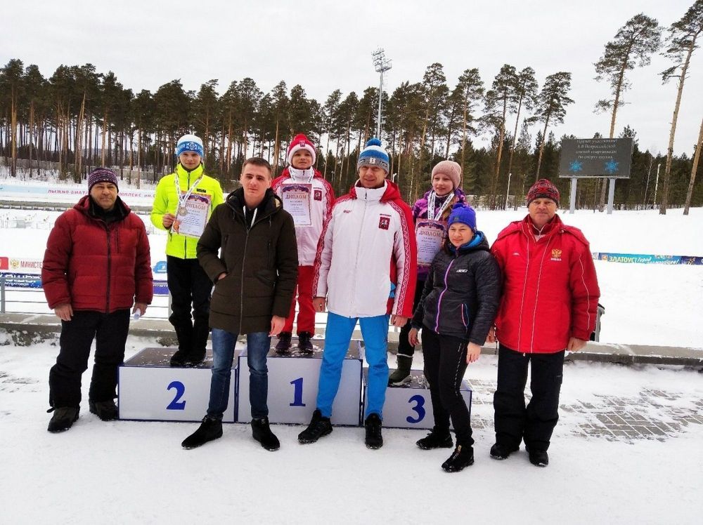 Пьедестал прямоугольный Эконом ПЭ-2  ПЭ-2М