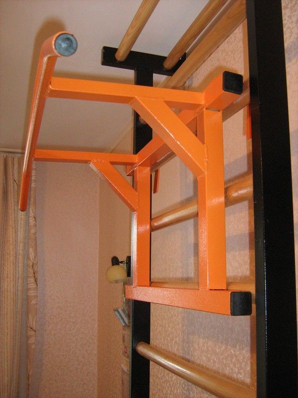 Турник на шведскую стенку  Pioner A12136